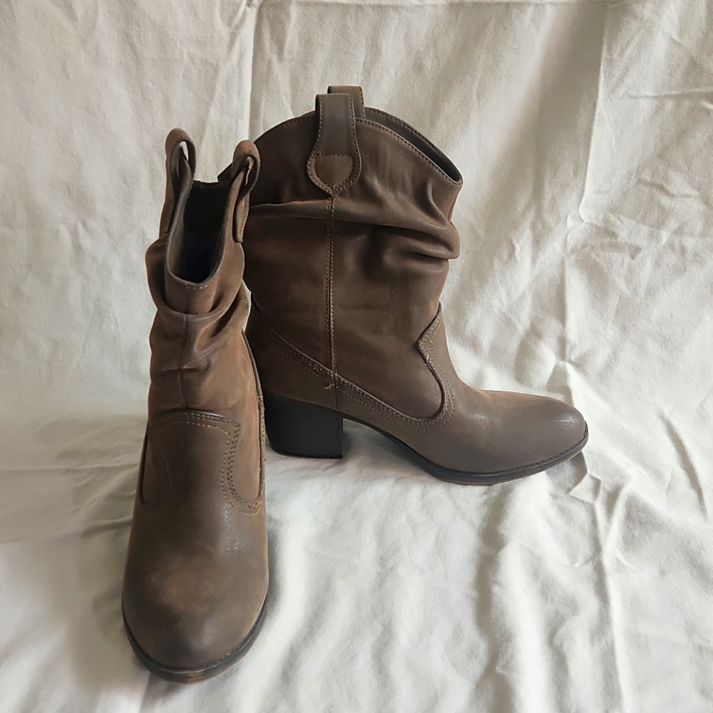 Rocket Dog Western Slouch Boots